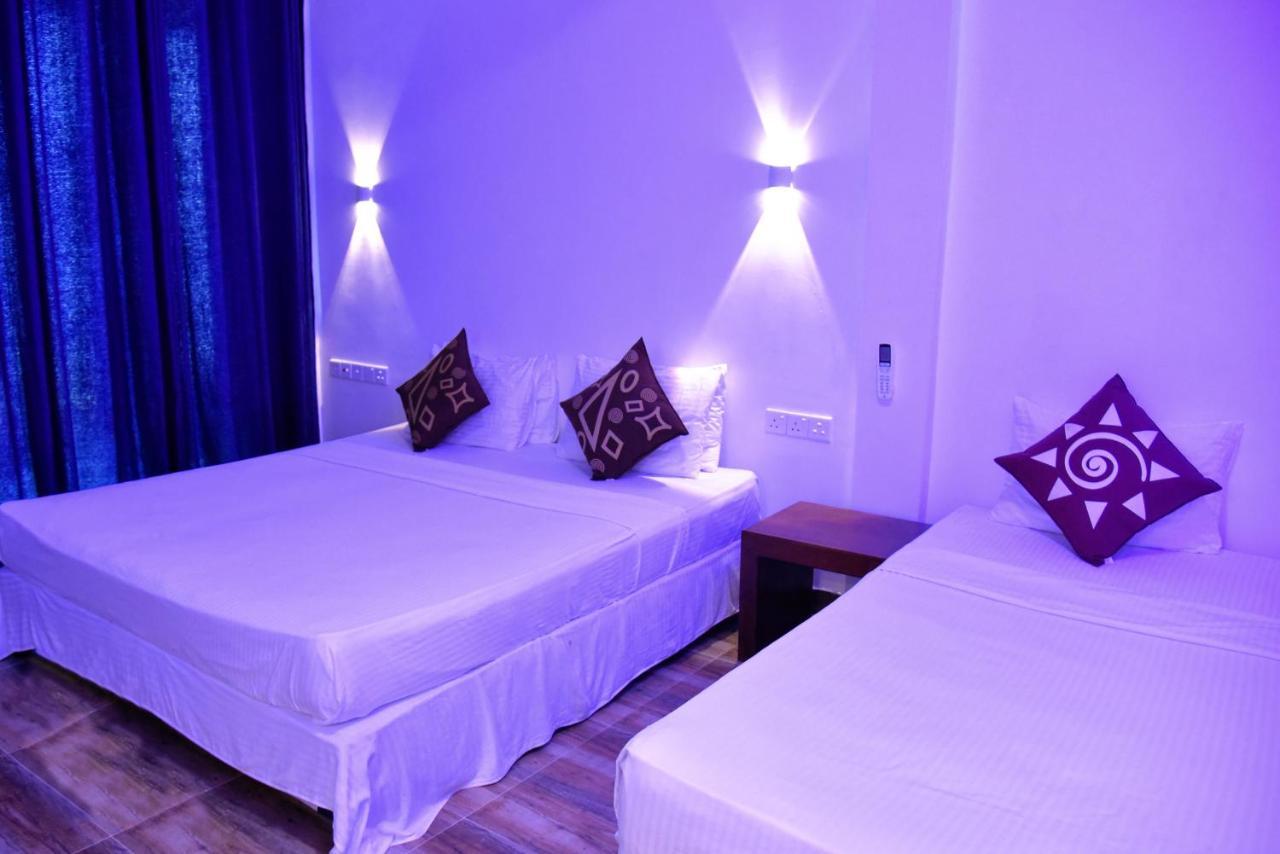 Dinuda Resort Kalpitiya Buitenkant foto