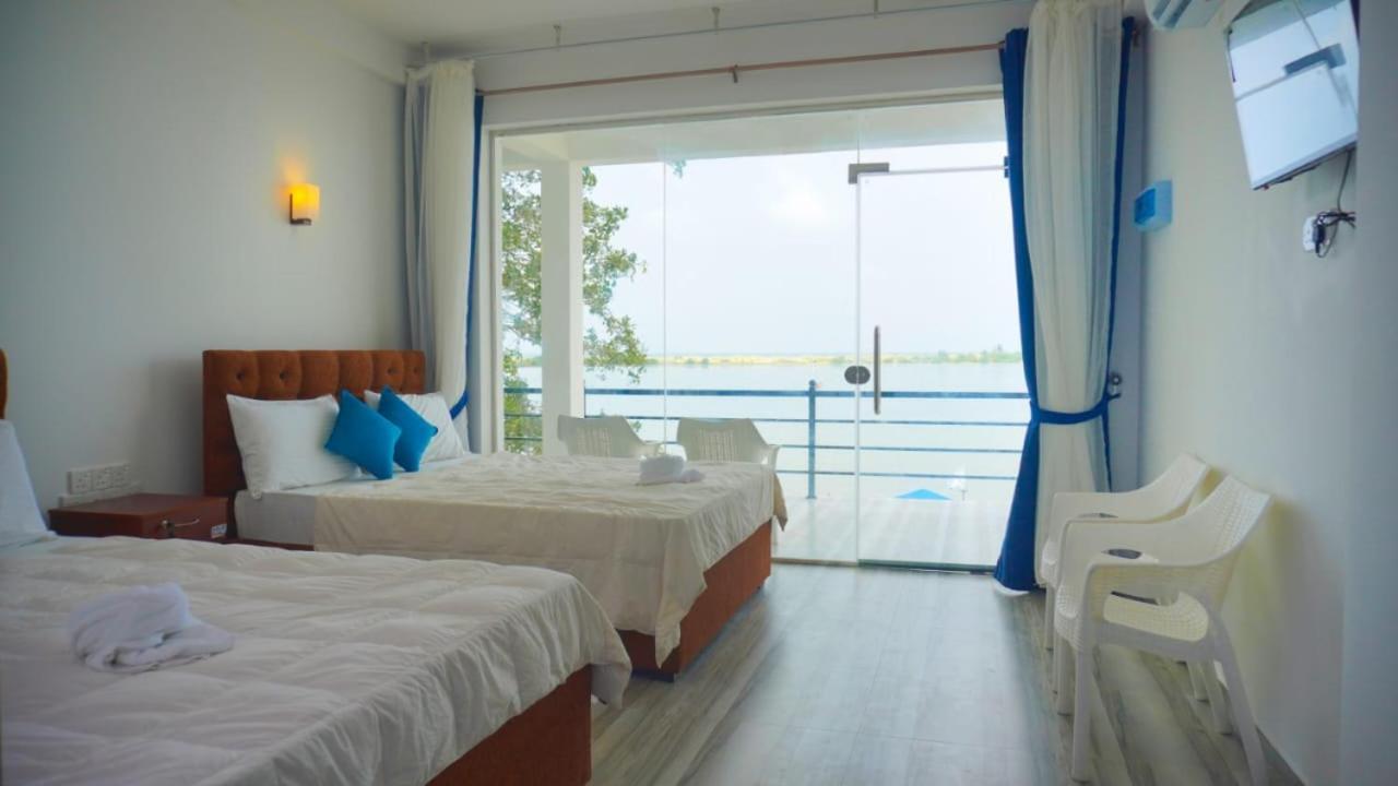 Dinuda Resort Kalpitiya Buitenkant foto